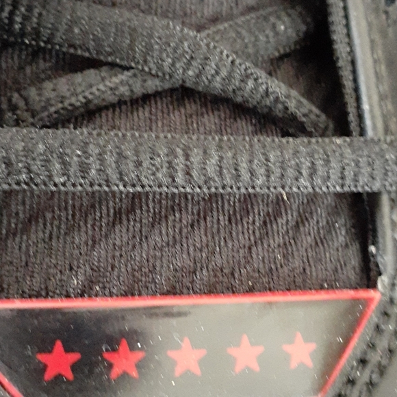 #44❤️ Brand new Converse Hi top basketball sneaker - Picture 8 of 9